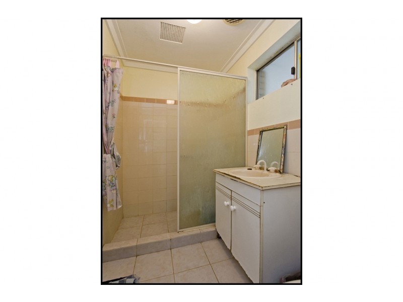 47A OR 47B Weston Street, Maddington WA 6109