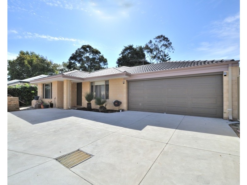 17A Hooson Way, Wilson WA 6107