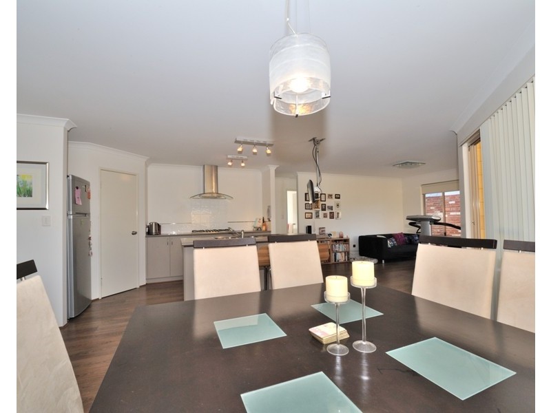 17A Hooson Way, Wilson WA 6107