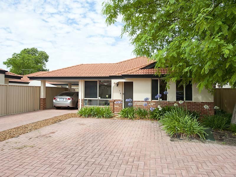 4/63  Palmerston Street, St James WA 6102