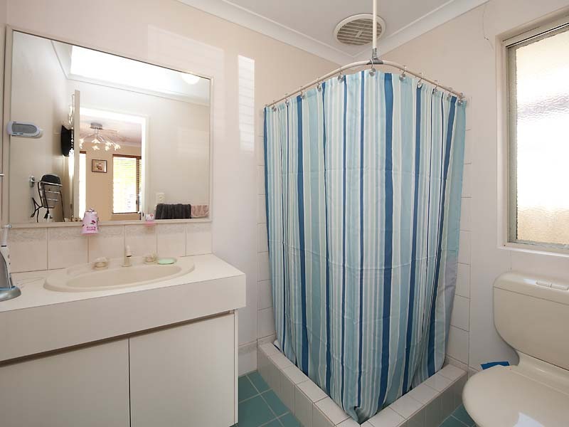 4/63  Palmerston Street, St James WA 6102