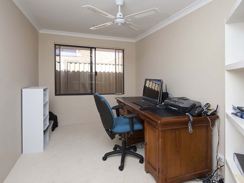 16 Vanderlin Crescent, Ridgewood WA 6030