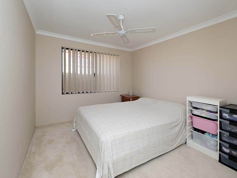 16 Vanderlin Crescent, Ridgewood WA 6030