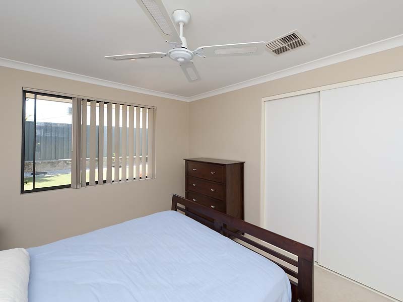 16 Vanderlin Crescent, Ridgewood WA 6030