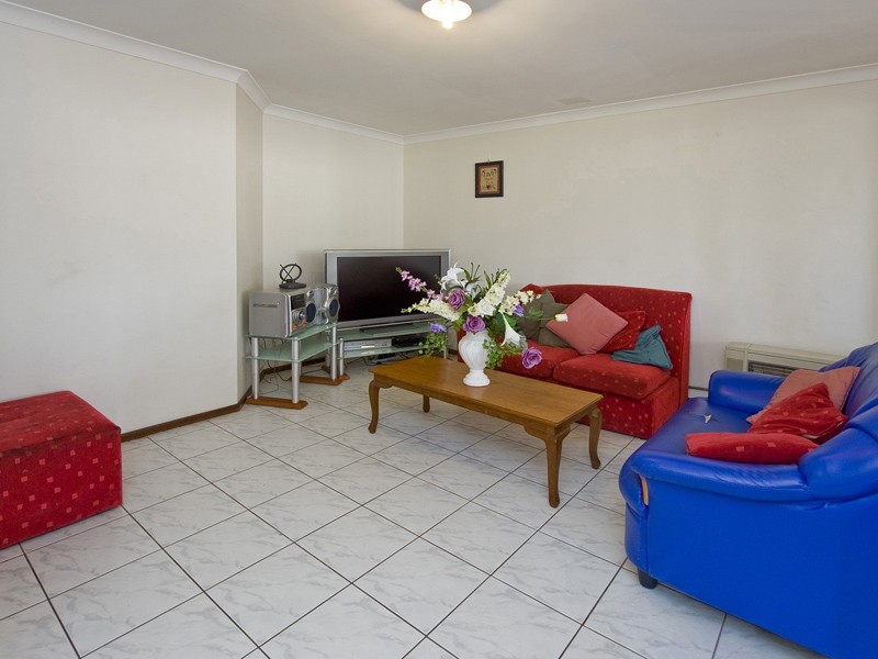 3 Liberton Place, Coodanup WA 6210