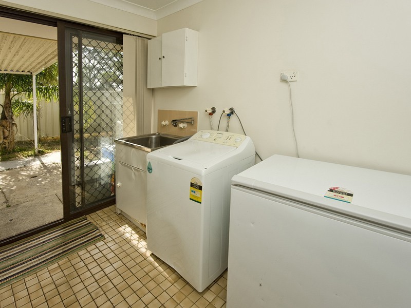 3 Liberton Place, Coodanup WA 6210