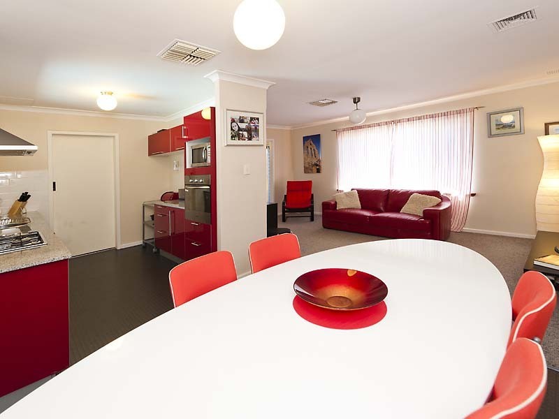 19  Kaduka  Way, Lynwood WA 6147