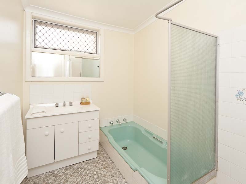 82B Armstrong Road, Wilson WA 6107