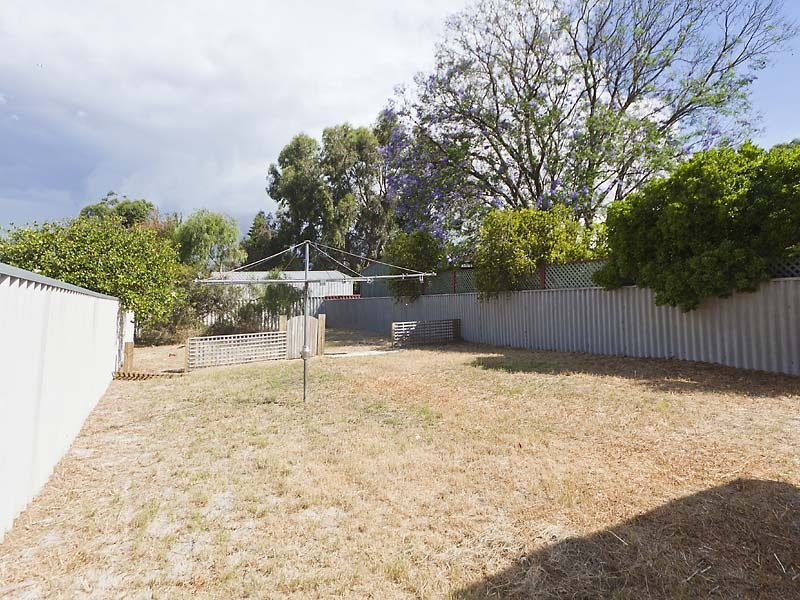 82B Armstrong Road, Wilson WA 6107