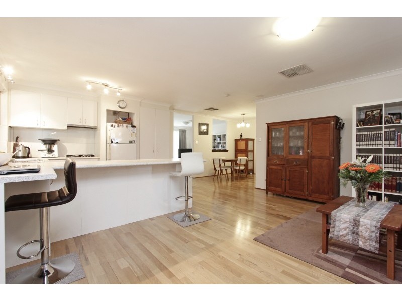 15B Elgon Hill, Willetton WA 6155