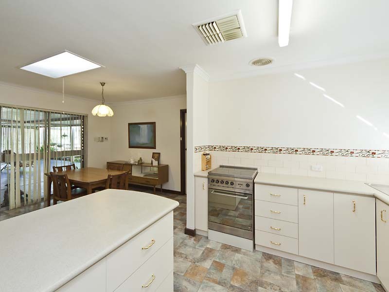 9 Perina Place, Wilson WA 6107