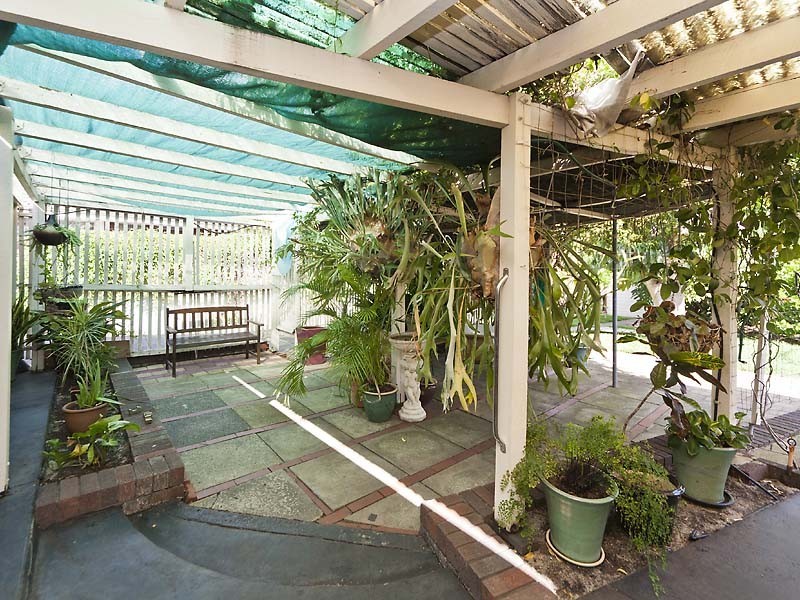 9 Perina Place, Wilson WA 6107