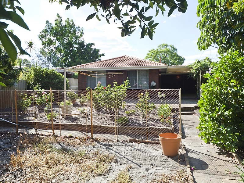 9 Perina Place, Wilson WA 6107