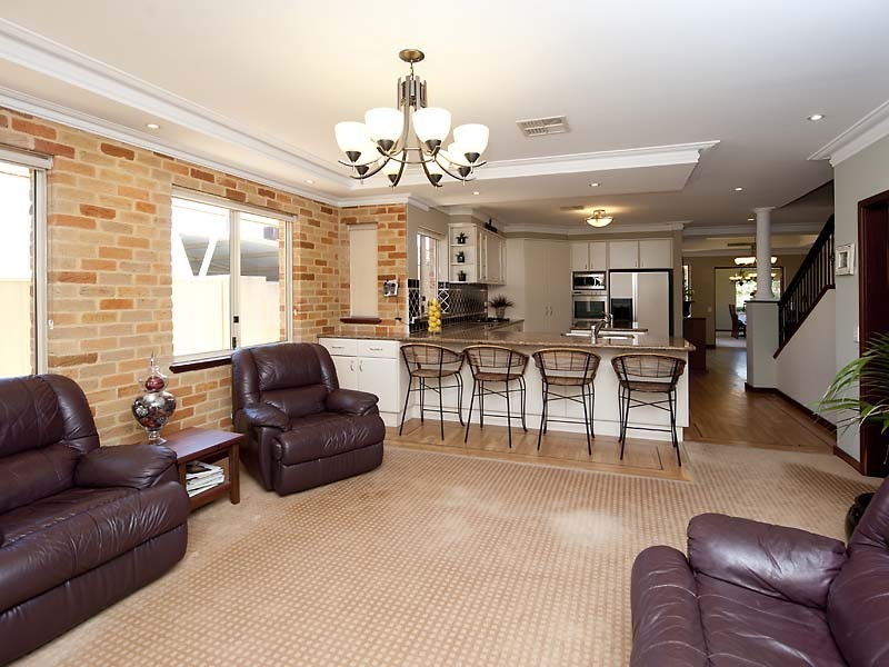 8 OPAL PLACE, Riverton WA 6148