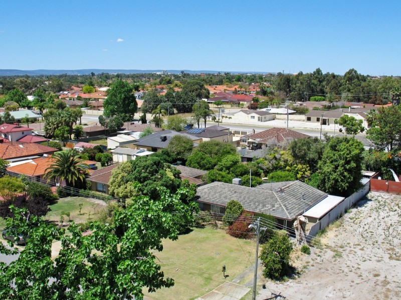 9B Barber Place, Riverton WA 6148