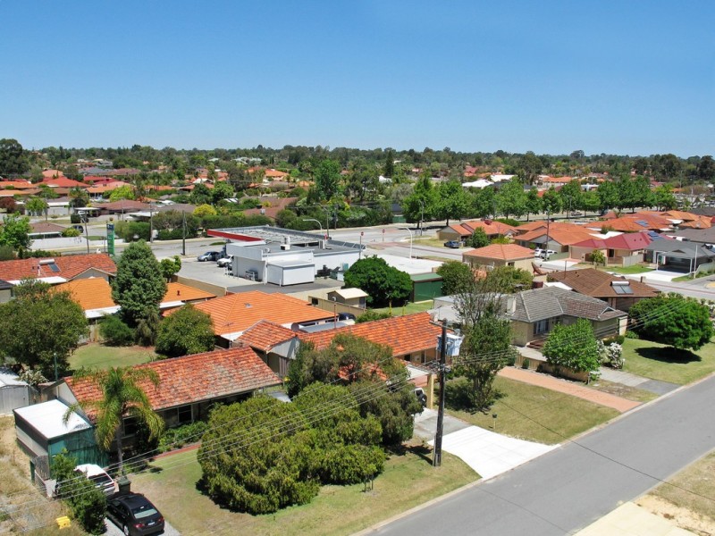 9B Barber Place, Riverton WA 6148