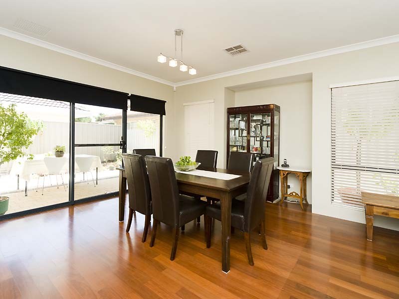 49 Vahland Avenue, Riverton WA 6148