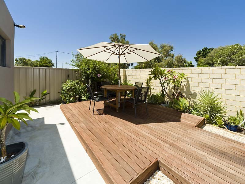 49 Vahland Avenue, Riverton WA 6148