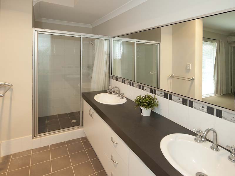 6/10 Surrey Road, Wilson WA 6107