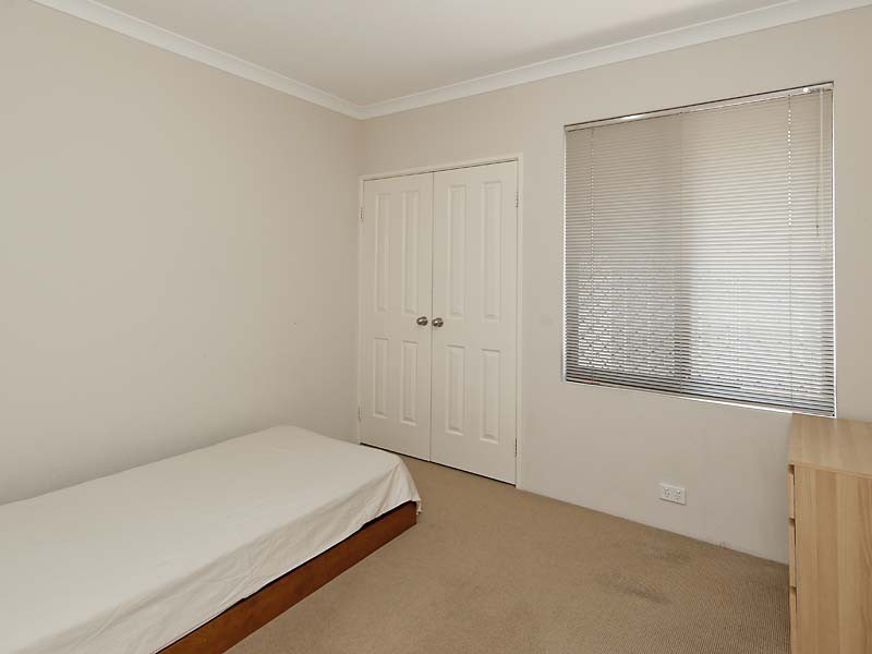 6/10 Surrey Road, Wilson WA 6107