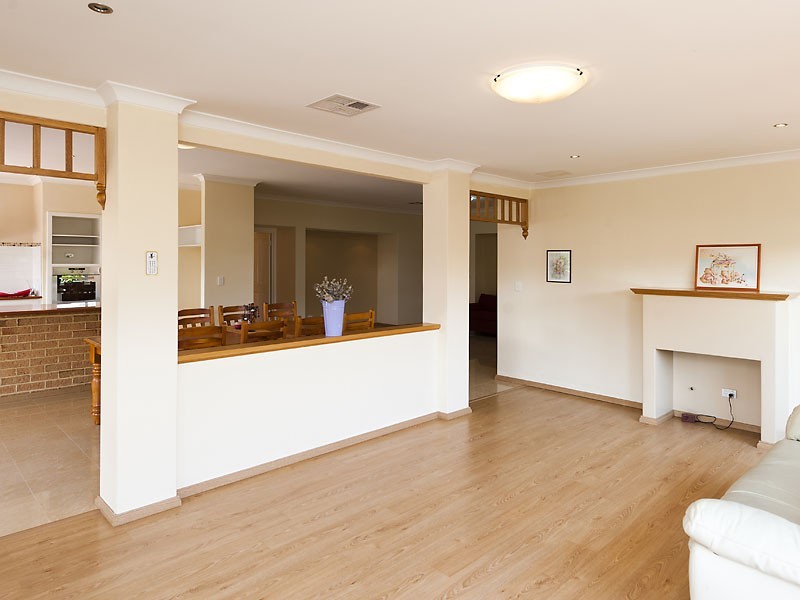 49 Piesley Promenande, Canning Vale WA 6155