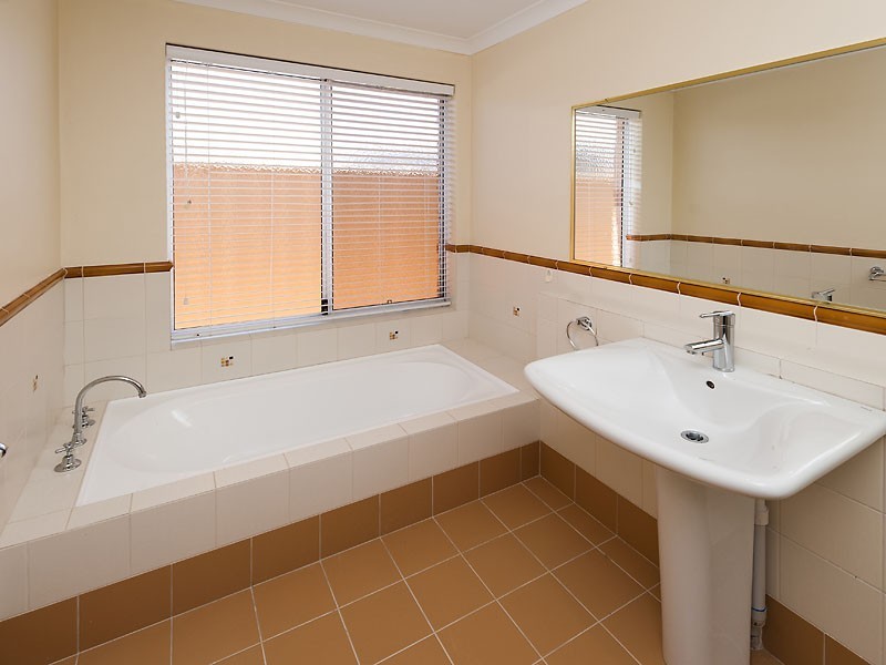 49 Piesley Promenande, Canning Vale WA 6155