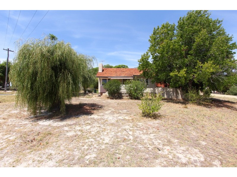 1 Canny Road, St James WA 6102