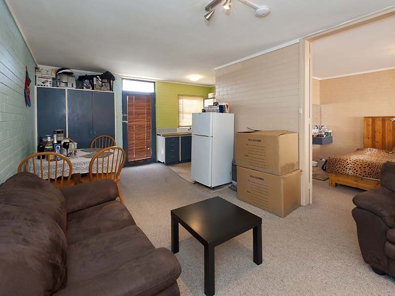 16/318 Canning Highway, Bicton WA 6157