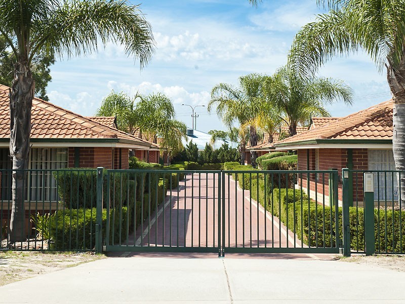 8/40 Wyong Road, Bentley WA 6102