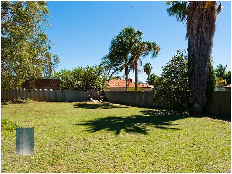 117 Fern Road, Wilson WA 6107