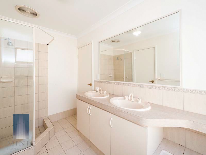 6/48 Tudor Avenue South, Riverton WA 6148