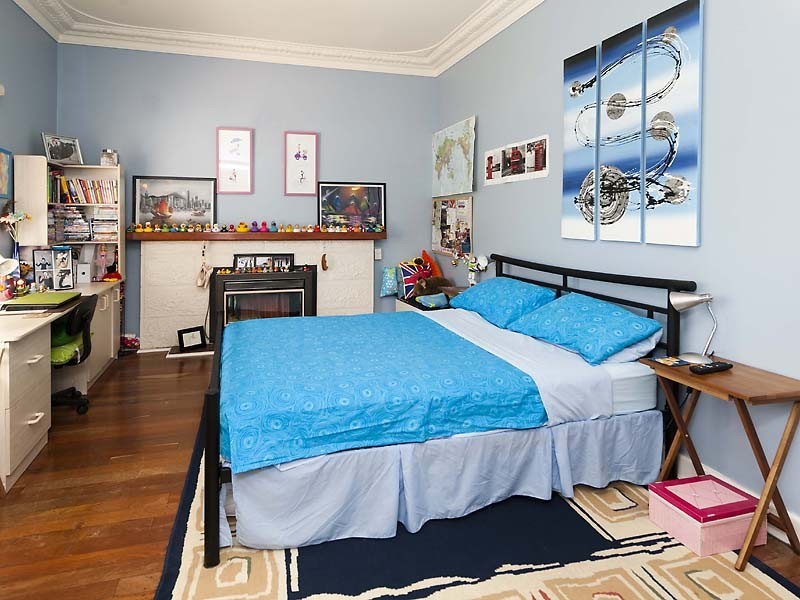 10 Boundary Road, St James WA 6102