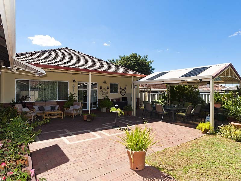10 Boundary Road, St James WA 6102
