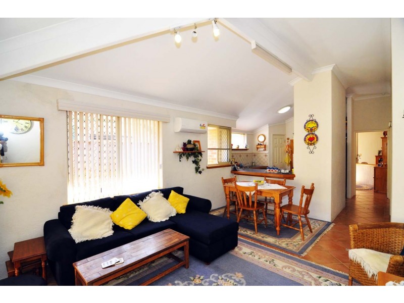 22 Reddington Way, Brentwood WA 6153