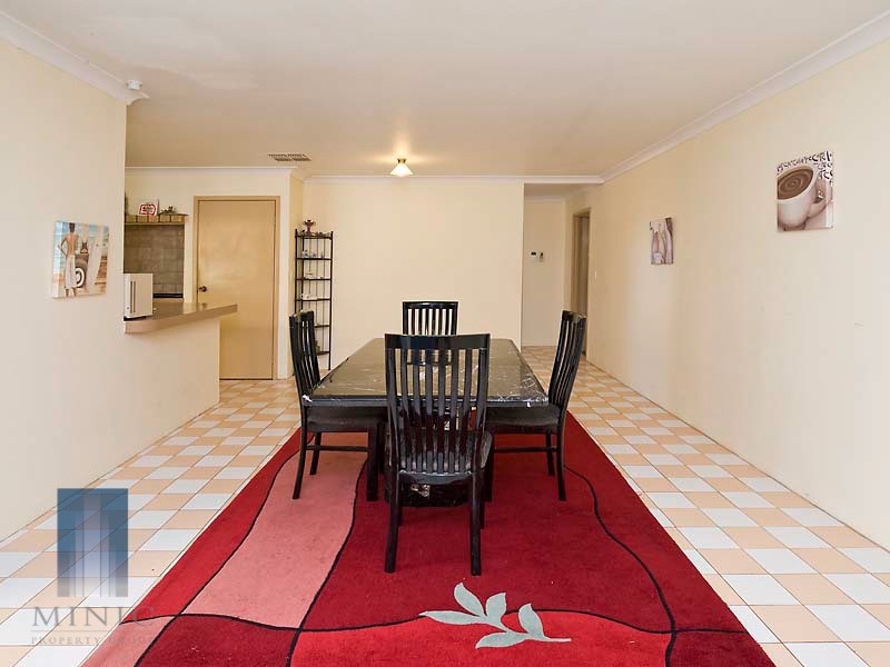 7 Plevna Court, Parkwood WA 6147