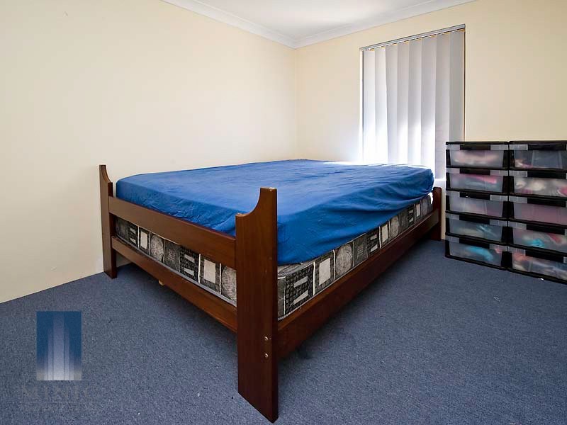 7 Plevna Court, Parkwood WA 6147