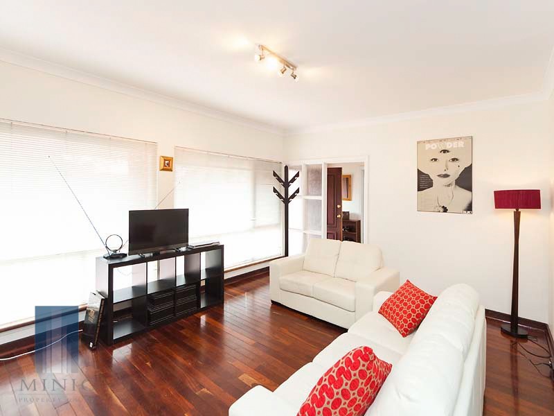33a  Emily Street, St James WA 6102