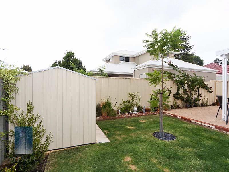 33a  Emily Street, St James WA 6102