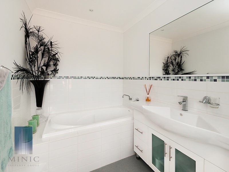 175A Leake Street, Belmont WA 6104