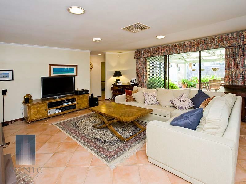 5 Mercer Road, Riverton WA 6148