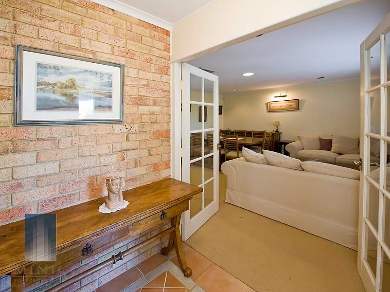 5 Mercer Road, Riverton WA 6148