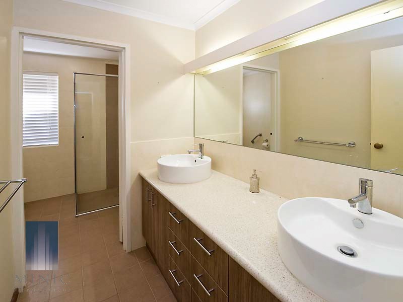 5 Mercer Road, Riverton WA 6148