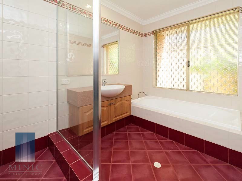 7 Jeremiah Way, Canning Vale WA 6155