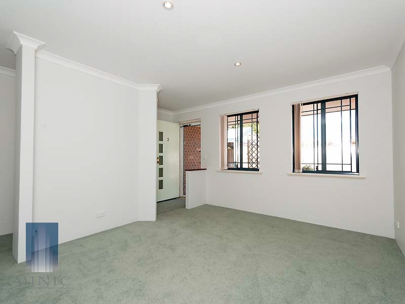 3/32 Hill View Terrace, St James WA 6102
