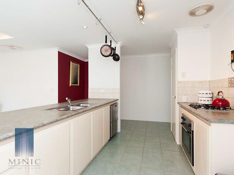 3/32 Hill View Terrace, St James WA 6102