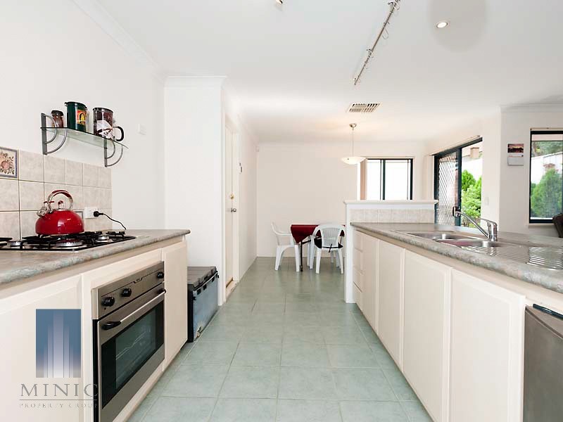 3/32 Hill View Terrace, St James WA 6102