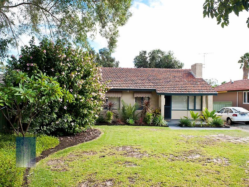 13 Westlake Street, Wilson WA 6107