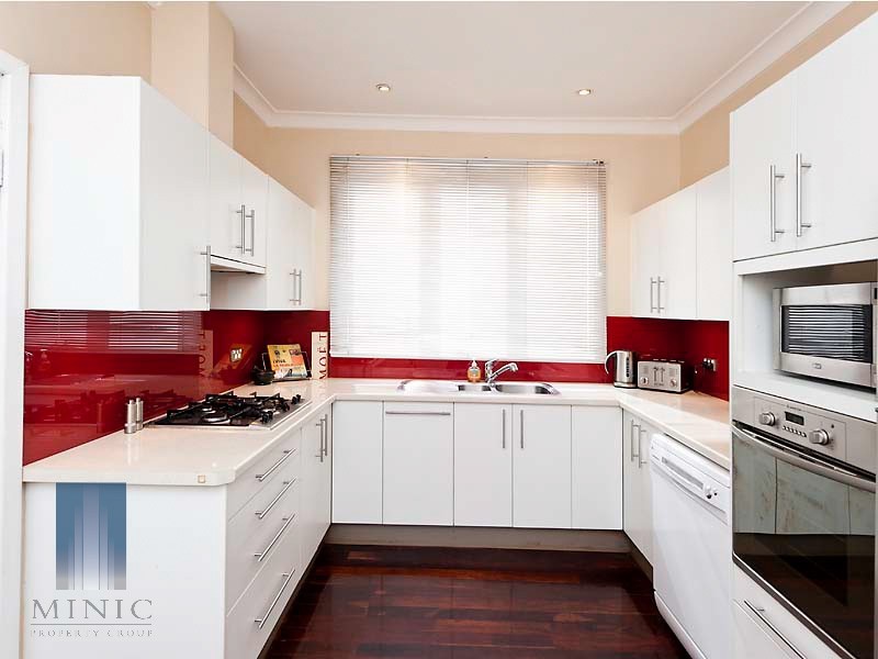 13 Westlake Street, Wilson WA 6107