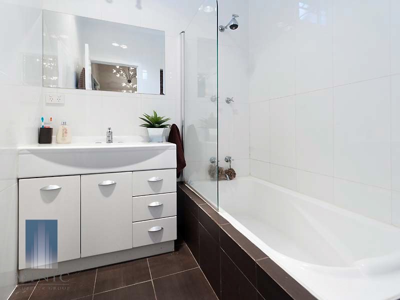 13 Westlake Street, Wilson WA 6107