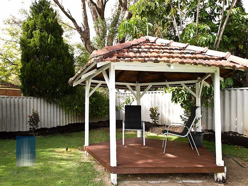 1 Todd Avenue, Como WA 6152